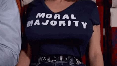 gros boobies|Bouncing Boobies GIF .